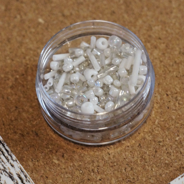 Snowglobe Static White Seed Bead Mix