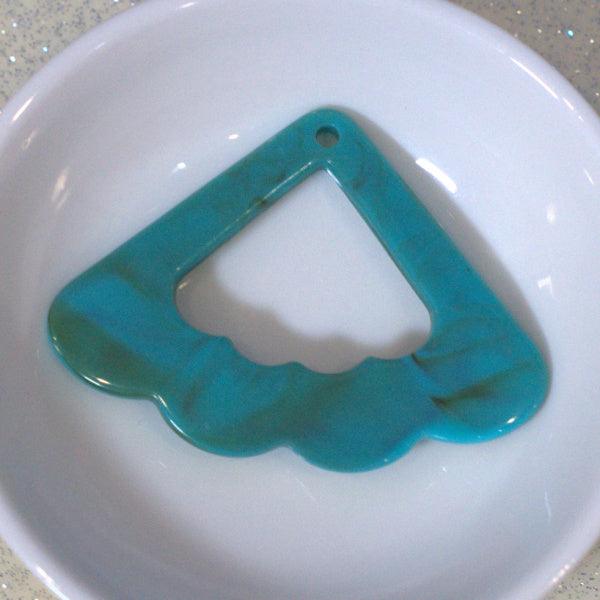 Turquoise Blue Faux Stone Large Scalloped Edge Acrylic Pendants - Humpday Beads
