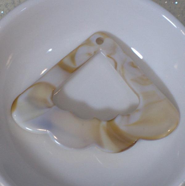 Macchiato Faux Stone Large Scalloped Edge Acrylic Pendants - Humpday Beads