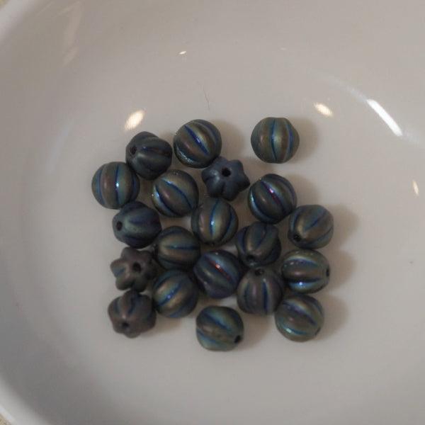 Melon Czech Glass Beads Matte Green Iris 6mm - Humpday Beads