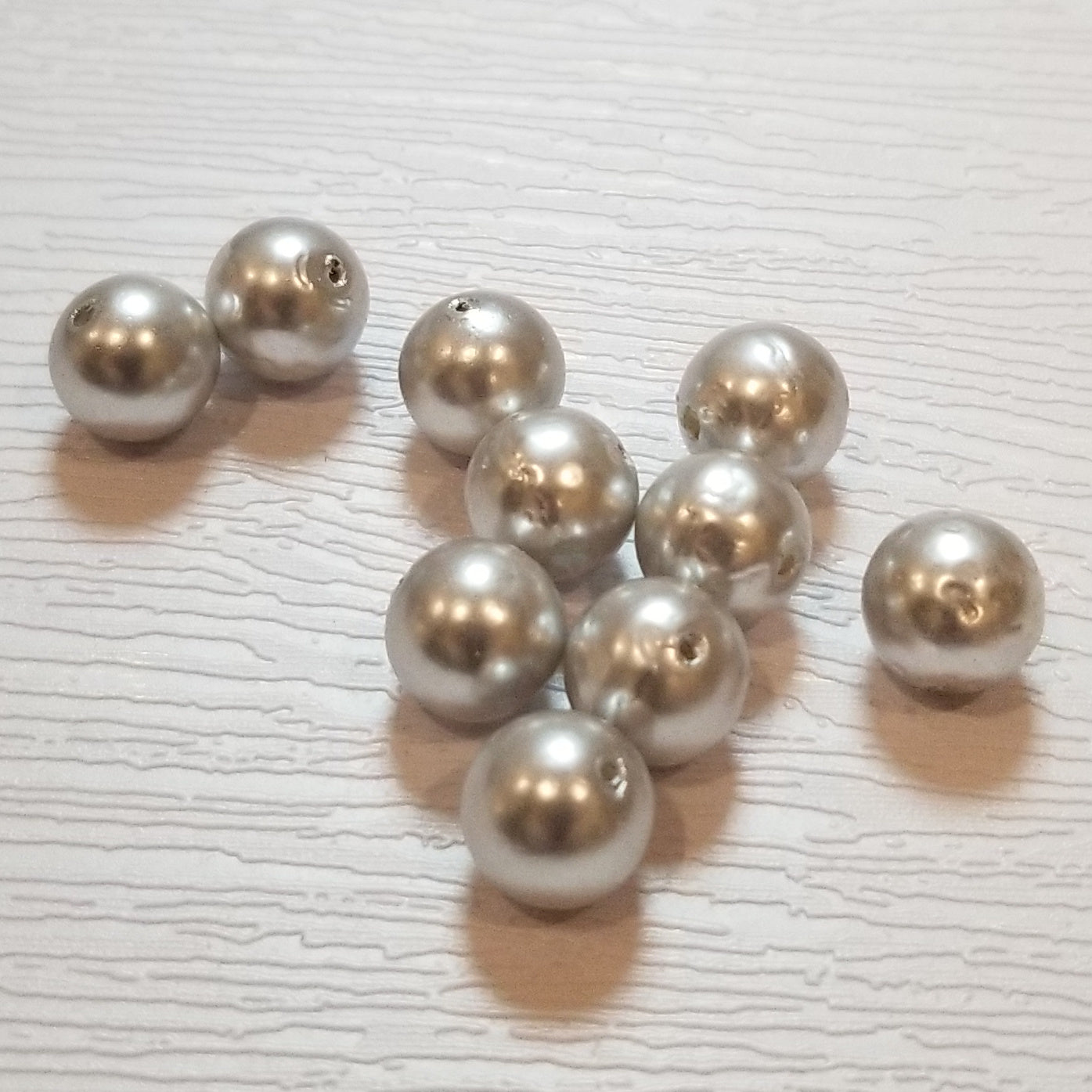 10mm Silver Vintage Pearl Plastic Round Beads, Matte Platinum