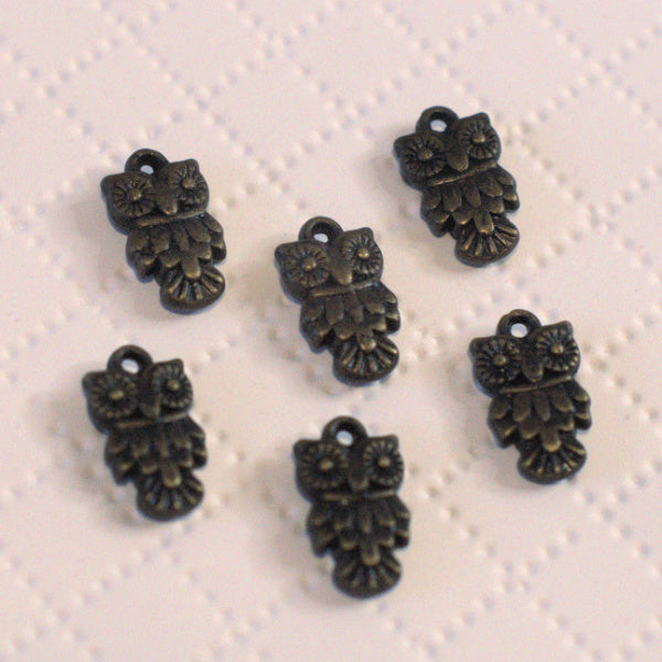 Antique Bronze Owl Plated Plastic Charm Pendants, 19mm, 6pc