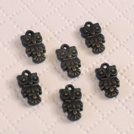 Antique Bronze Owl Plated Plastic Charm Pendants, 19mm, 6pc