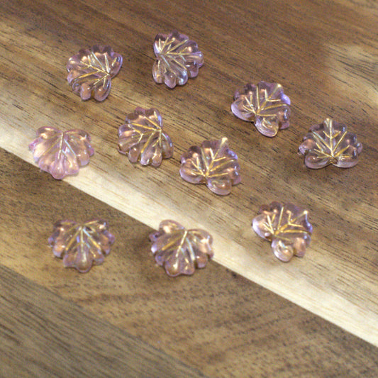 Moonpetal Leaves, Iridescent Lavender Maple Leaf Beads