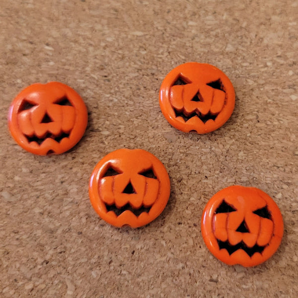 Reconstituted Turquoise Jack-O’-Lantern Pumpkin Beads – Orange, 15mm