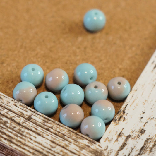 Glass Round Beads – Ceramic-Look Two Tone Blue Grey – 10mm
