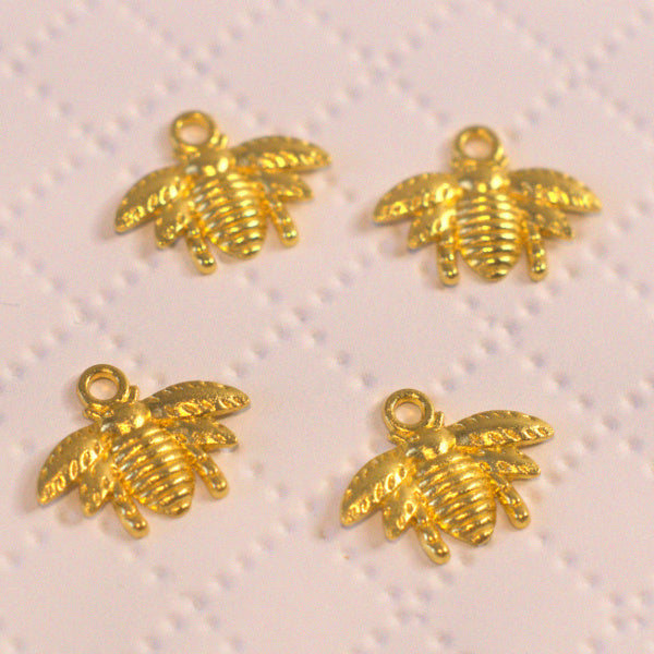 Gold Tone Stamped Bee Charms, 12x16mm, 4pc