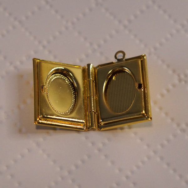 Gold Book Locket Pendant with Oval Frame, 26.5 × 19mm